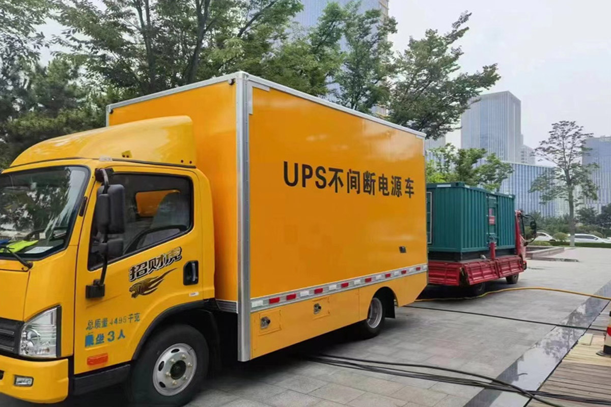 桥西发电机租赁施工现场